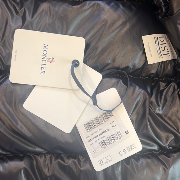 Moncler men’s navy puffer jacket size 3 (large) - Picture 6 of 6